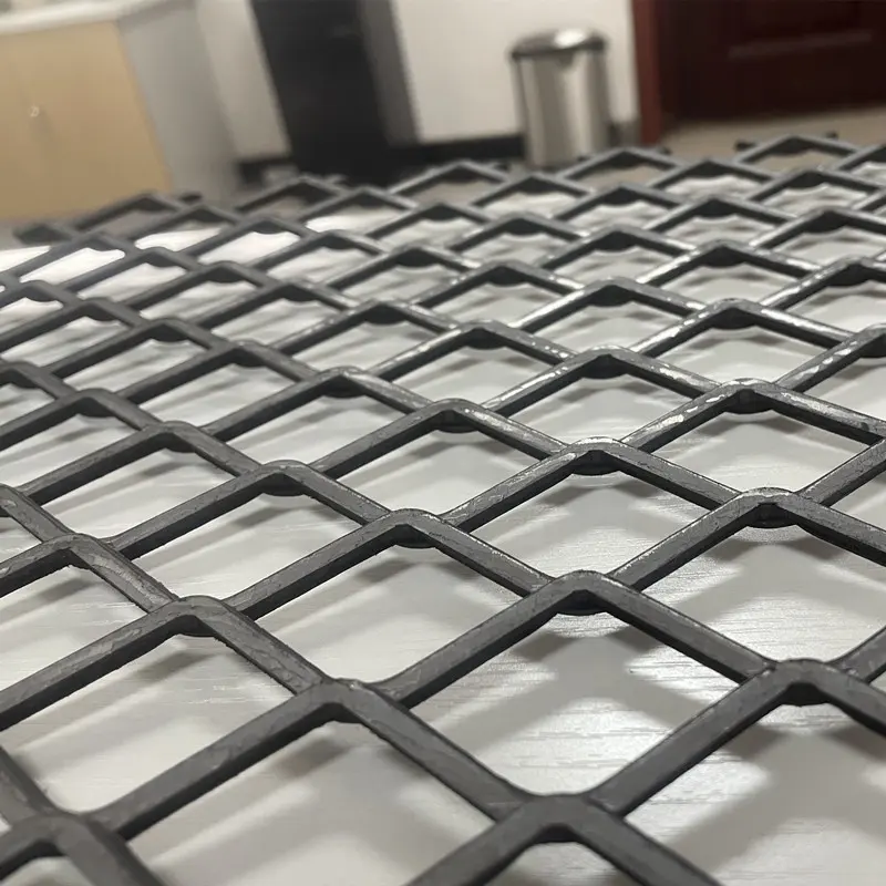 钢板网的材质分类与用途