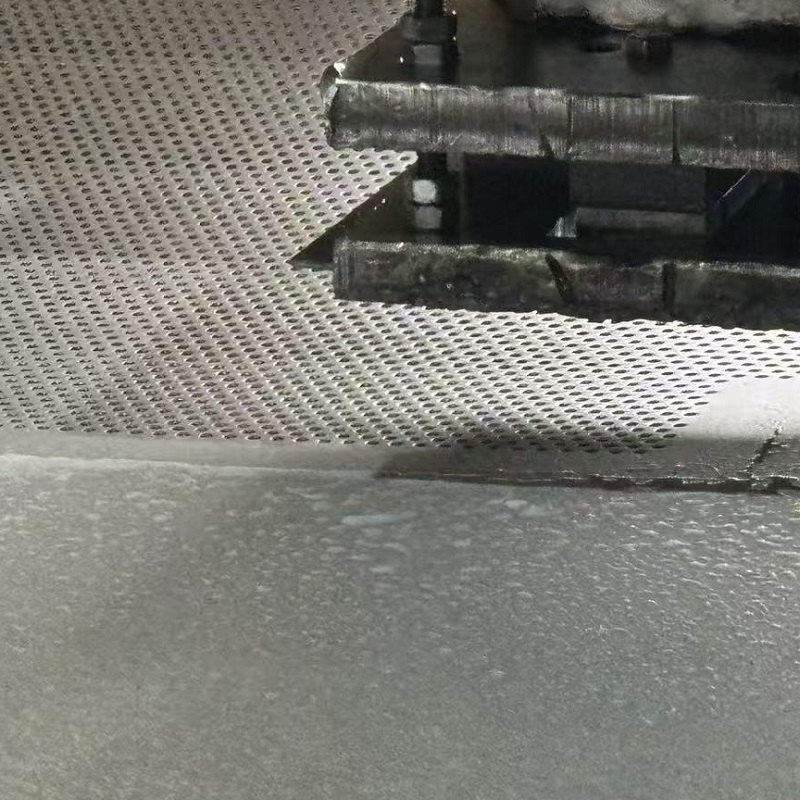 建筑装修用冲孔网，厚度和孔型怎么挑最省心？