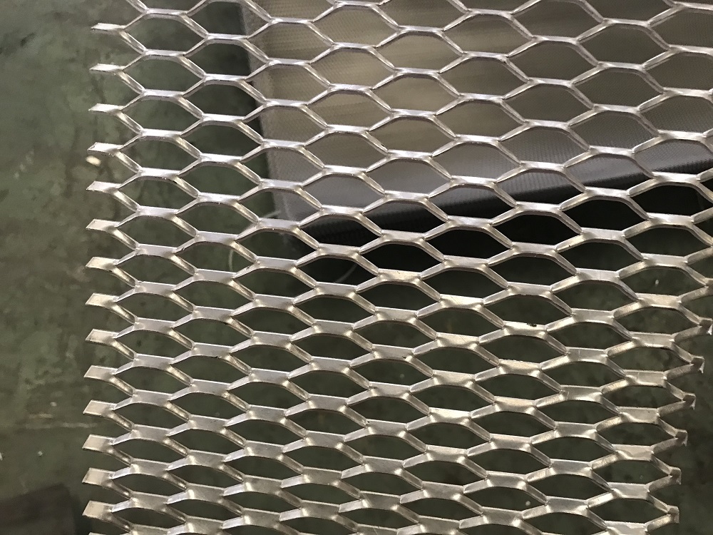 建筑外墙钢板网